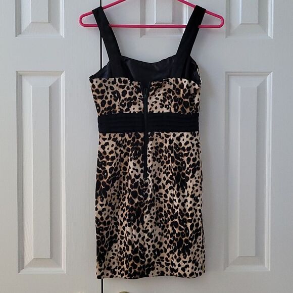 Forever 21 Cheetah Print Minidress Size Small - Picture 3 of 7